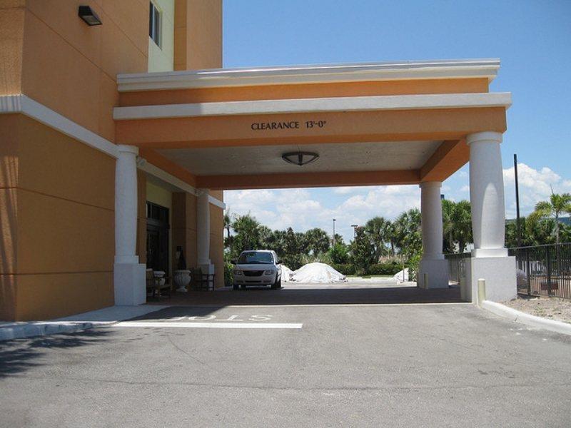 Hawthorn Suites By Wyndham West Palm Beach Exterior foto