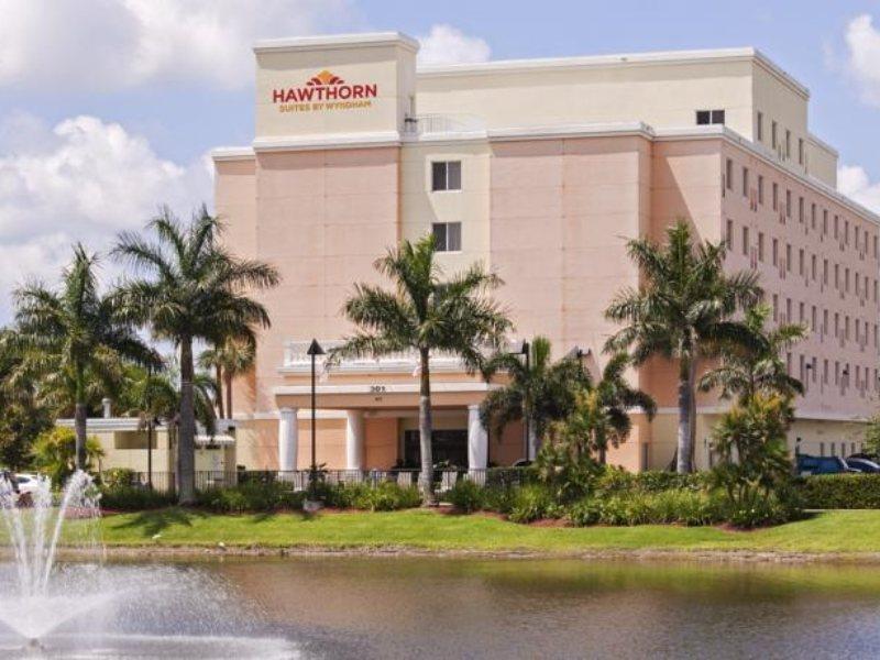 Hawthorn Suites By Wyndham West Palm Beach Exterior foto